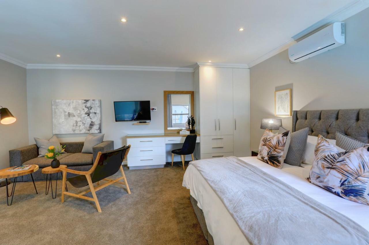 Bay Lodge On The Beach Mosselbaai Buitenkant foto