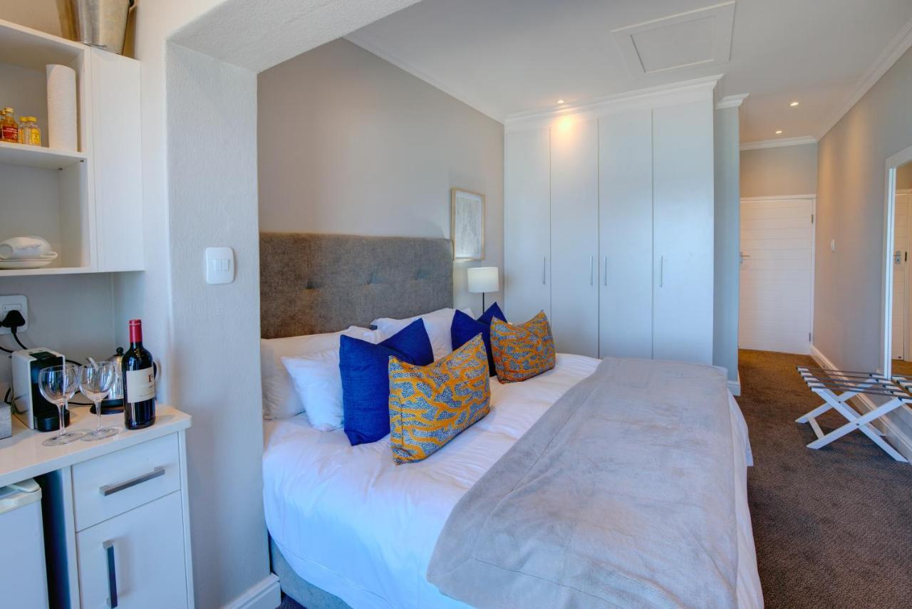Bay Lodge On The Beach Mosselbaai Buitenkant foto