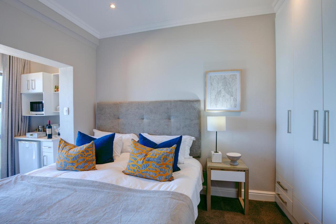 Bay Lodge On The Beach Mosselbaai Buitenkant foto